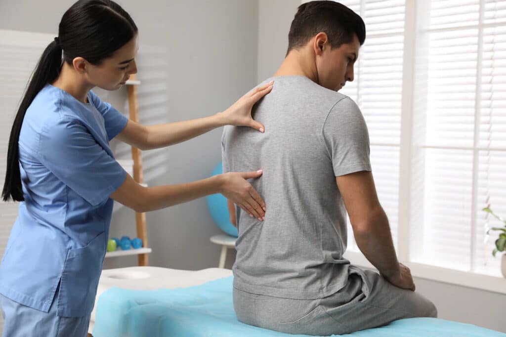 chiropractor for scoliosis