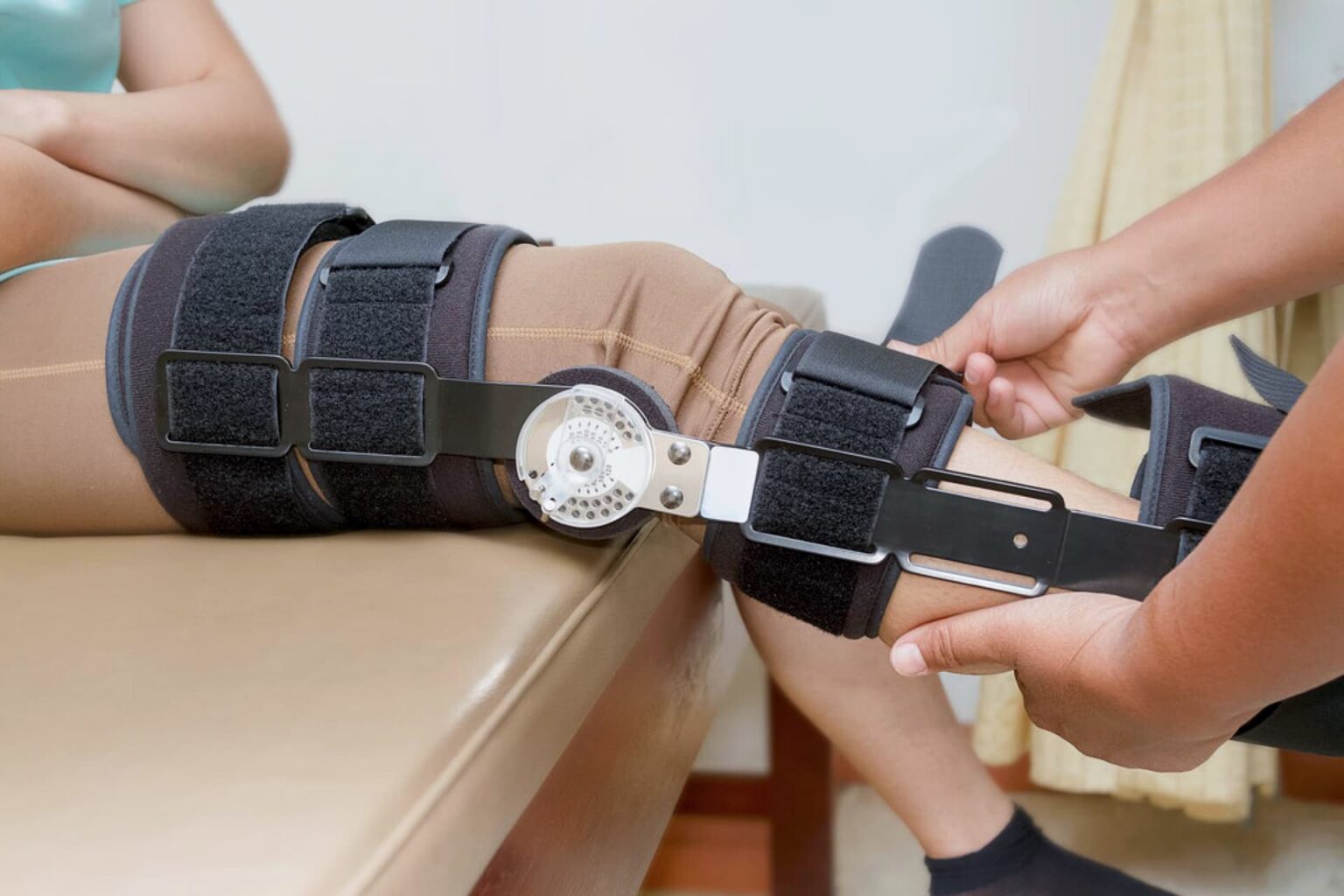 Body Braces for Fractures, Sprains, Spine & Back Injuries